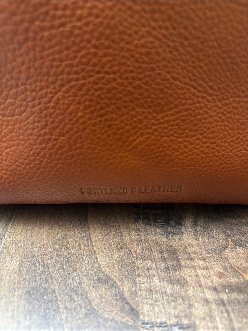 Portland Leather Large Naomi in Sienna leather. New never carried. - Picture 5 of 6